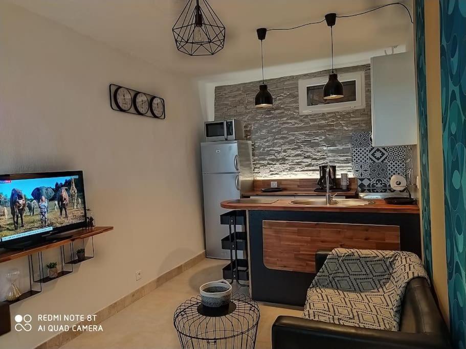 Duplex Avec Jardin, Proche Village كالينزانا المظهر الخارجي الصورة